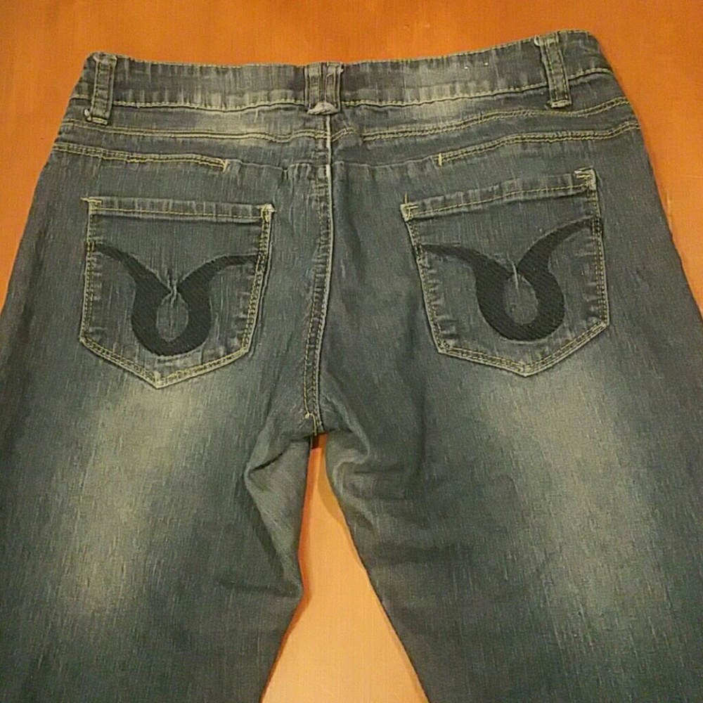 Jeans - Picture 6 of 7